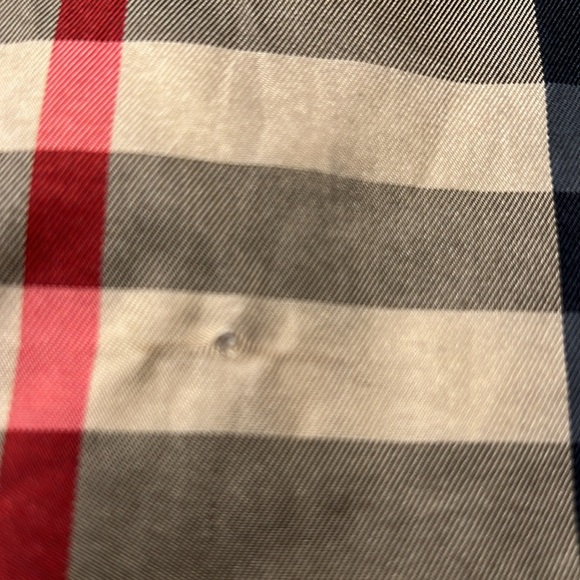 Burberry buckleigh Raspberry color tote
EUC - Picture 6 of 14